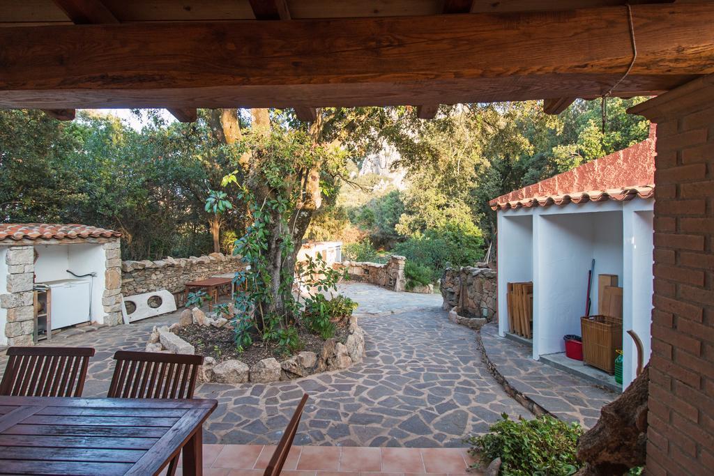 Casa Vacanze San Pantaleo Villa Exterior photo