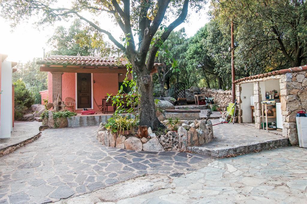 Casa Vacanze San Pantaleo Villa Exterior photo